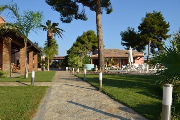 Holiday Menfi | Casale Abate Exterior photo